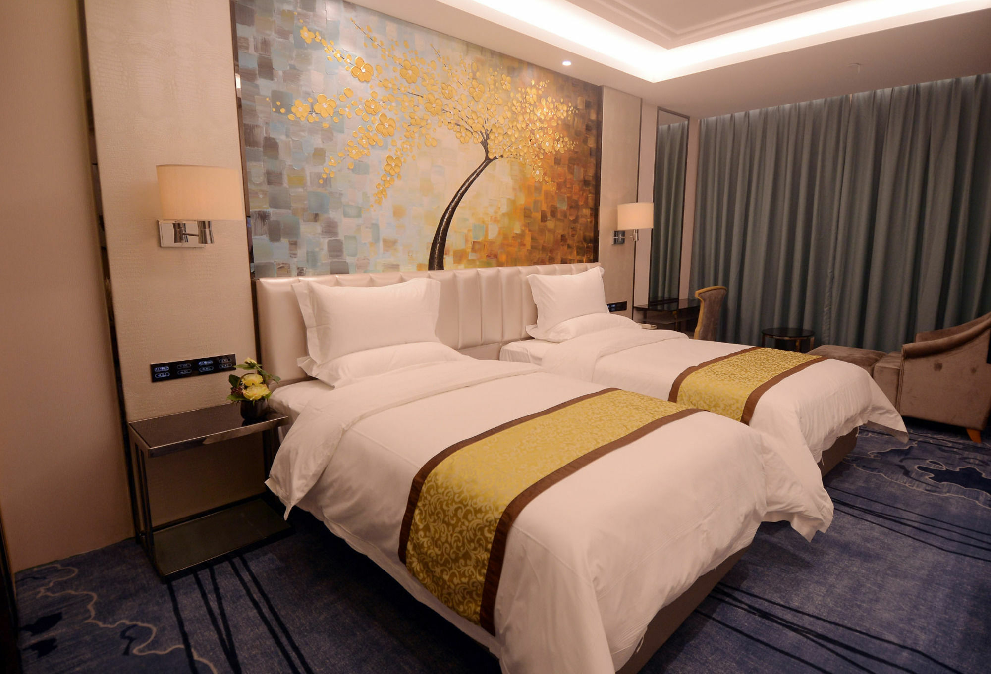 รามาดา เสินเจิ้น เปาอาน Hotel เซินเจิ้น ภายนอก รูปภาพ
